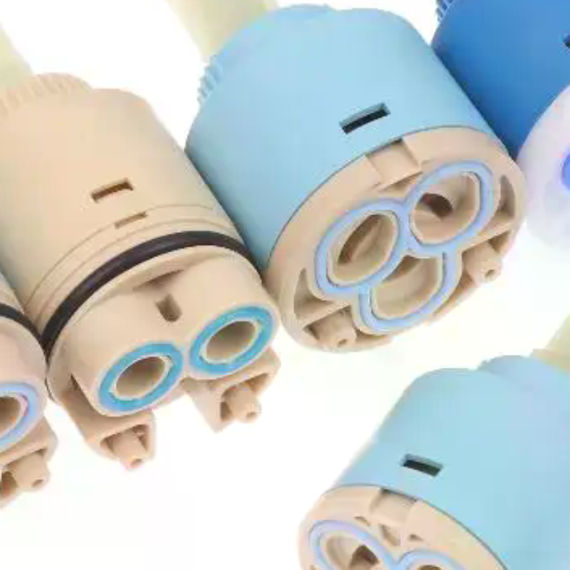 1Pcs Plastic Ceramic Cartridge - Basin Mixer Cartridge recensione e prezzo